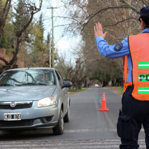 chaleco-policia-mendoza chaleco-policia-mendoza